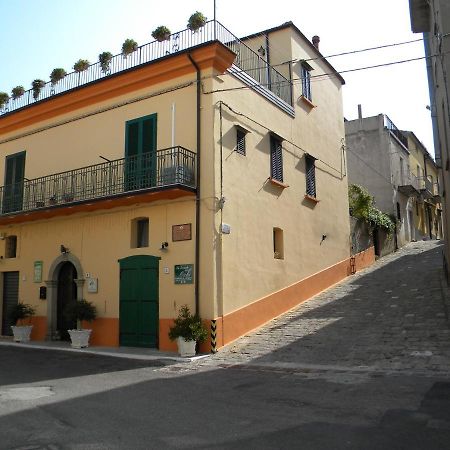 La Casa Dellamericano - Casa D'Epoca Anni '30 Aliano Buitenkant foto